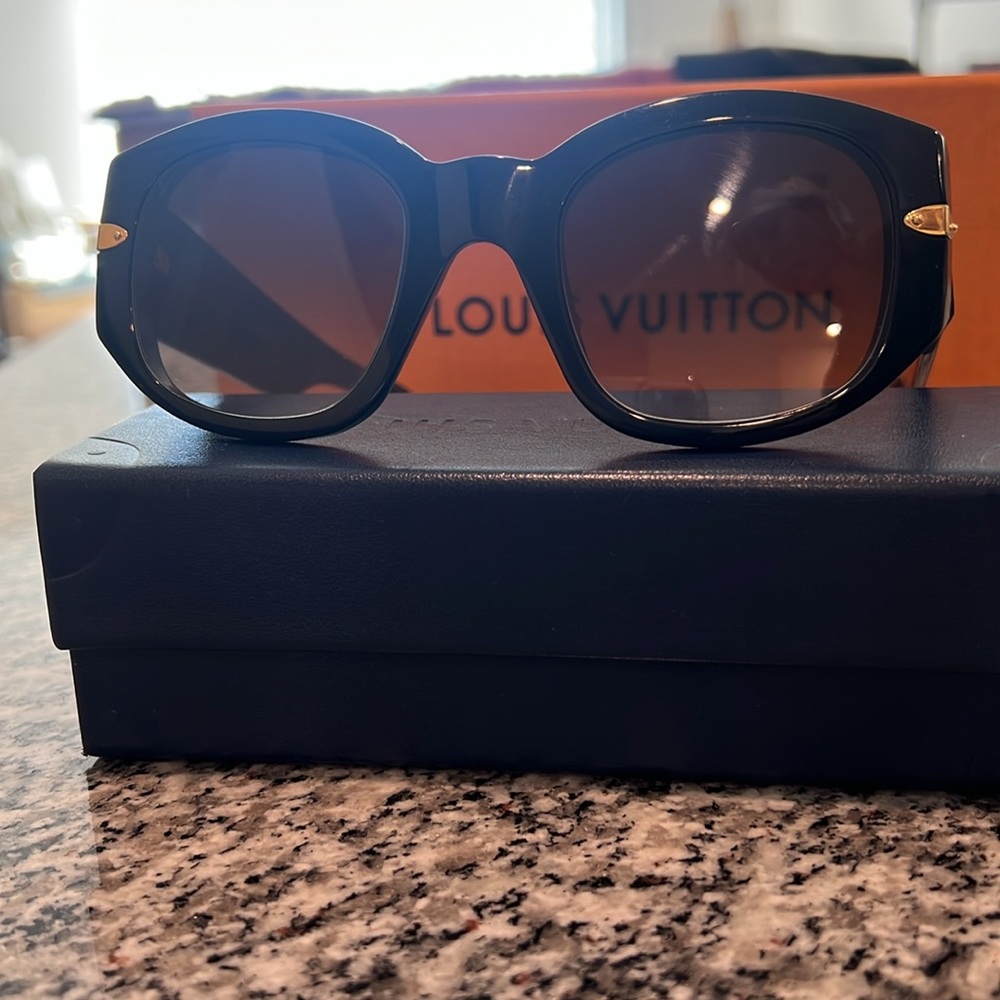 Louis Vuitton shades